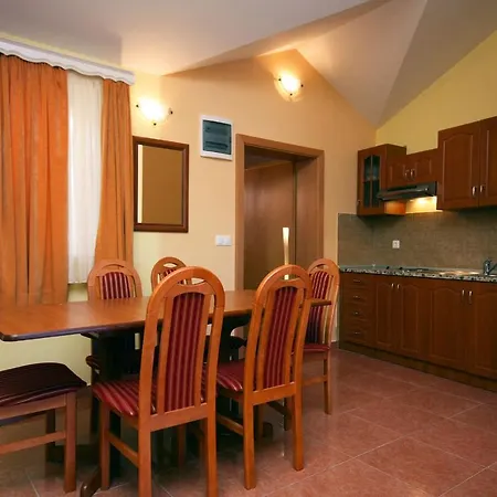 By The Sea - 3199 Apartment *