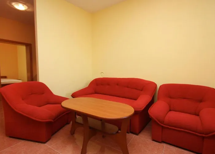 Apartment By The Sea - 3199